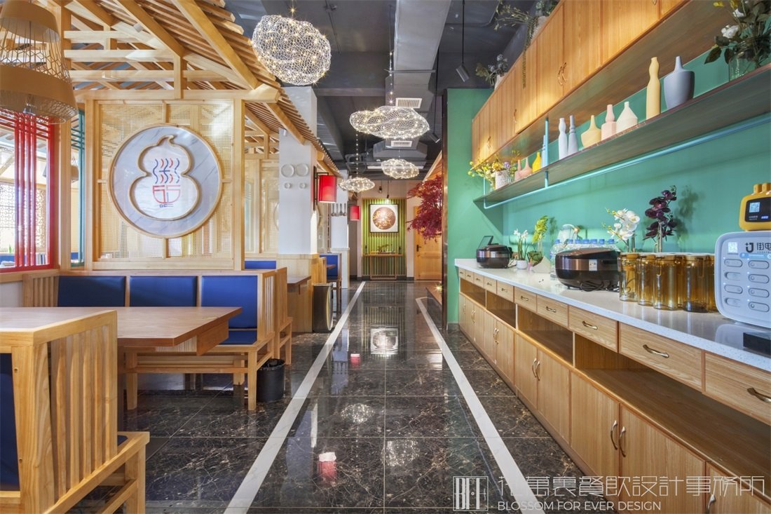 餐廳裝修與設(shè)計(jì)多少錢(qián)？