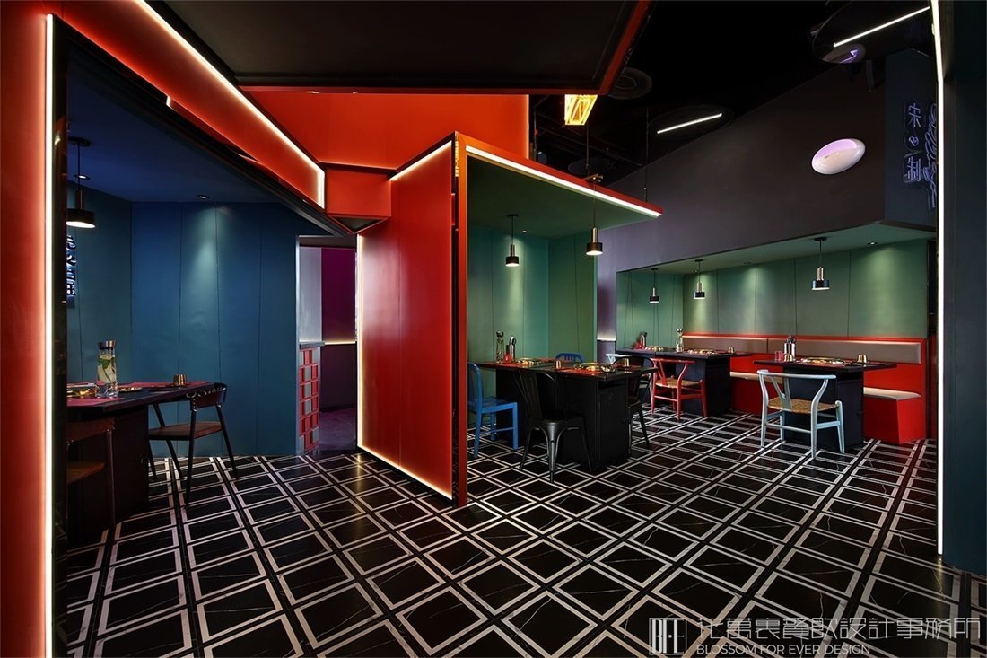 【楊排風(fēng)】燒烤店餐飲空間設(shè)計(jì)案例圖片 5