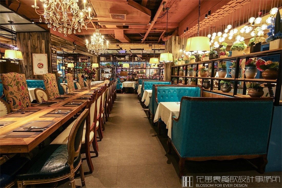 【領(lǐng)鮮】自助餐餐飲空間設(shè)計案例圖片 2