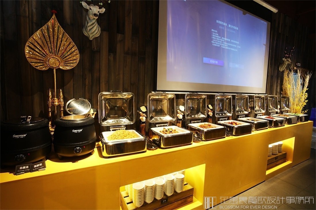 【領(lǐng)鮮】自助餐餐飲空間設(shè)計案例圖片 11