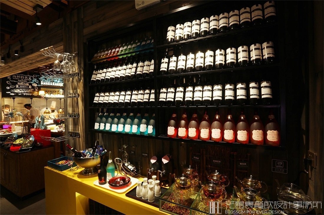 【領(lǐng)鮮】自助餐餐飲空間設(shè)計案例圖片 8