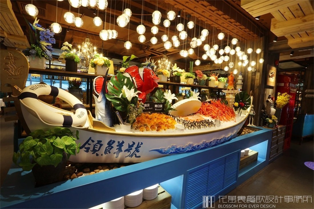 【領(lǐng)鮮】自助餐餐飲空間設(shè)計案例圖片 9