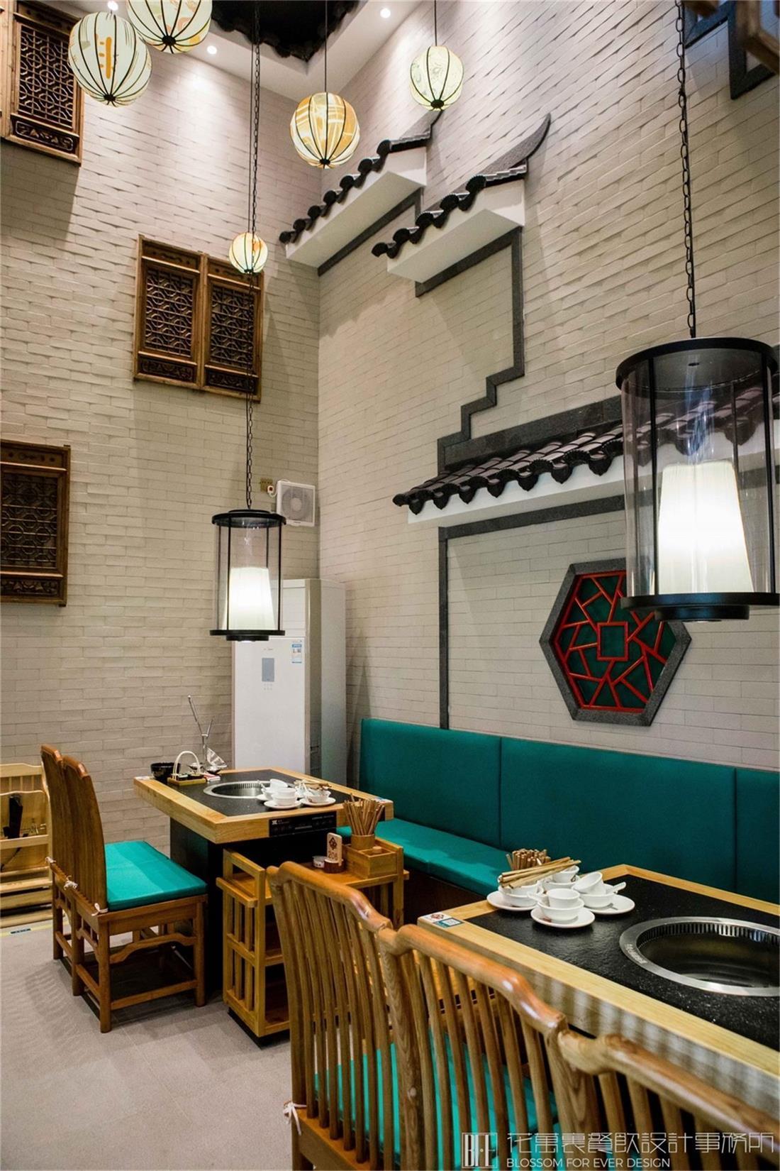 【阿斌牛肉】火鍋店餐飲空間設(shè)計(jì)案例圖片 9